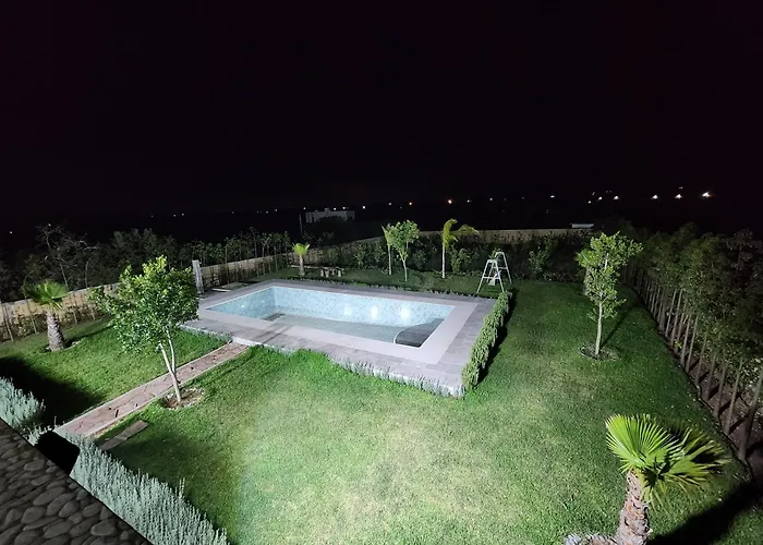 Lmharza House